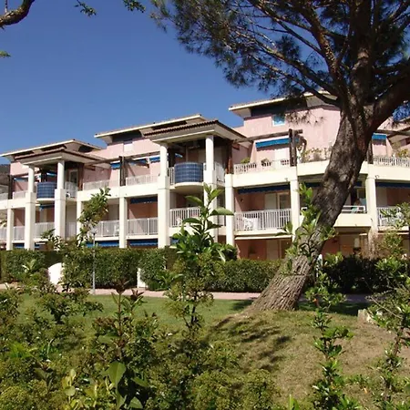 Апартаменти Cosy Avec Terrasse A 100m De La - 4 Couchages, Parking, Animaux Acceptes - Fr-1-251-572 *